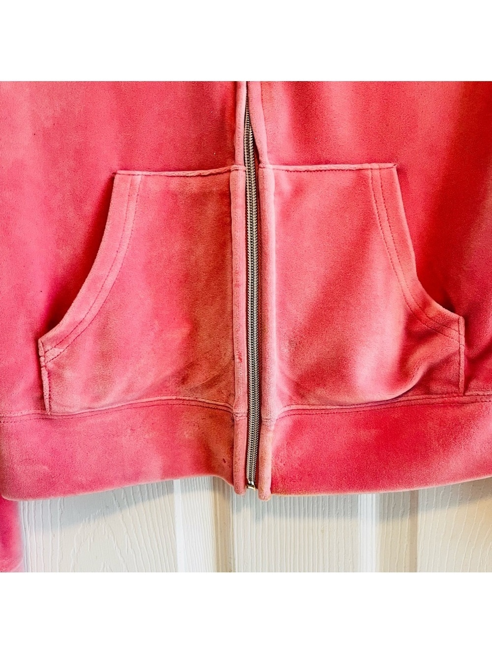 Juicy Couture Hoodie Jacket in Pink Velour Size Small Y2K - Picture 7 of 14